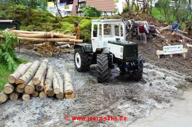 MB Trac 1100 'reloaded' auf der Intermodellbau 2015_1