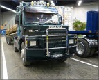 (18) Scania 143